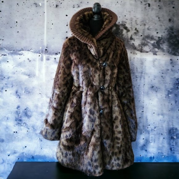 CHOKOLAT Faux Fur Jacket w High Collar Size SMALL - Picture 3 of 12